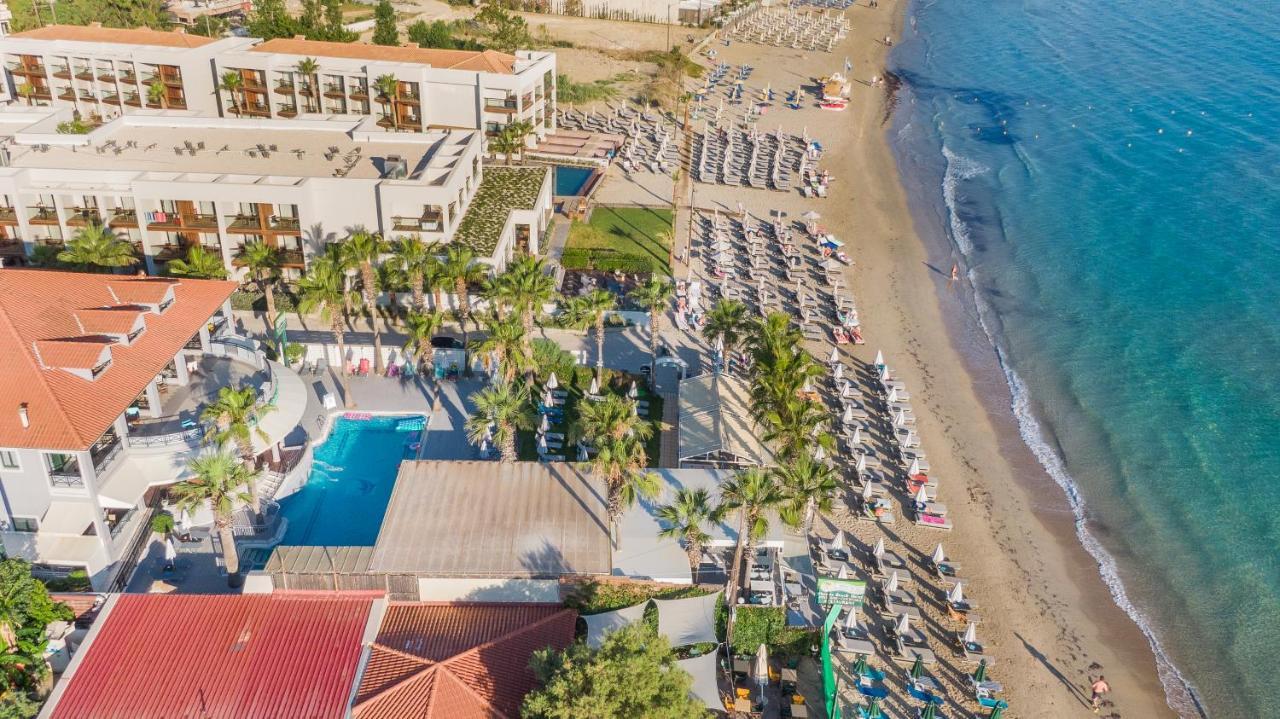 Phoenix Beach Hotel Plános Buitenkant foto